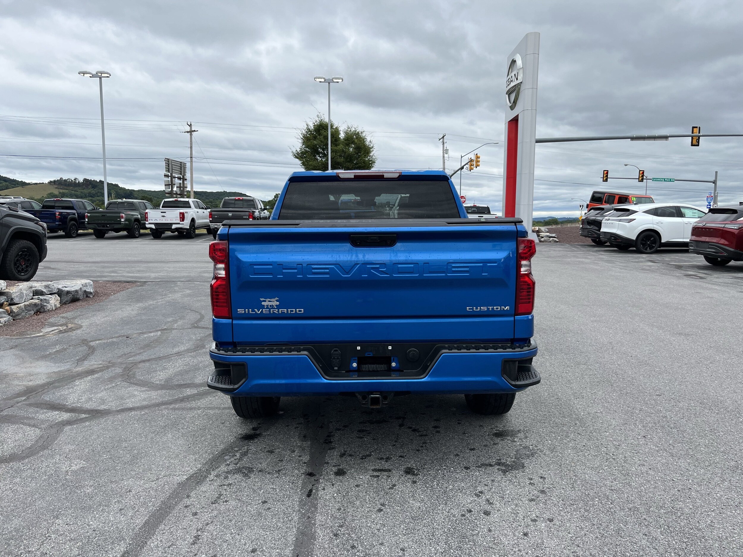 2022 Chevrolet Silverado 1500 Custom photo 3