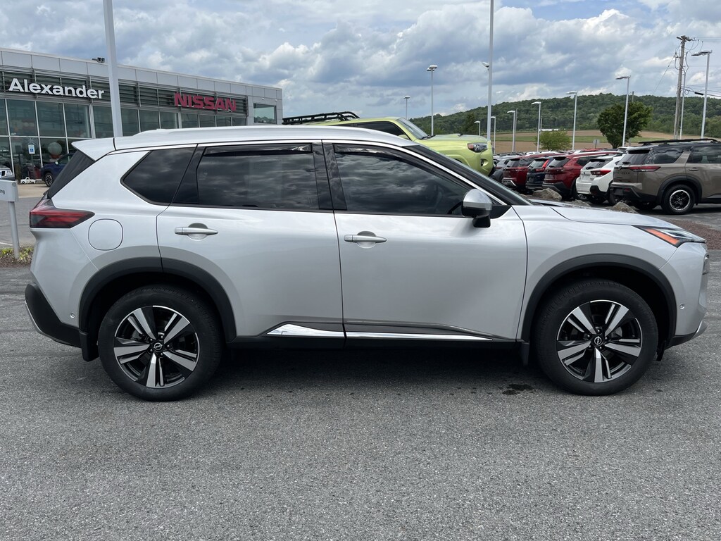 Used 2023 Nissan Rogue Platinum SUV