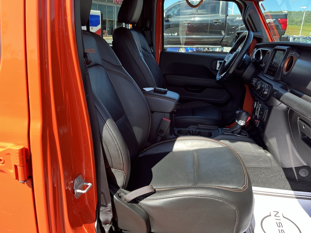 Used 2023 Jeep Gladiator Mojave Truck Crew Cab