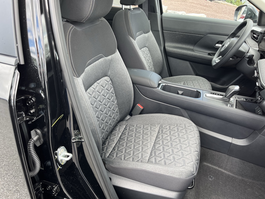 New 2026 Nissan Kicks SV SUV