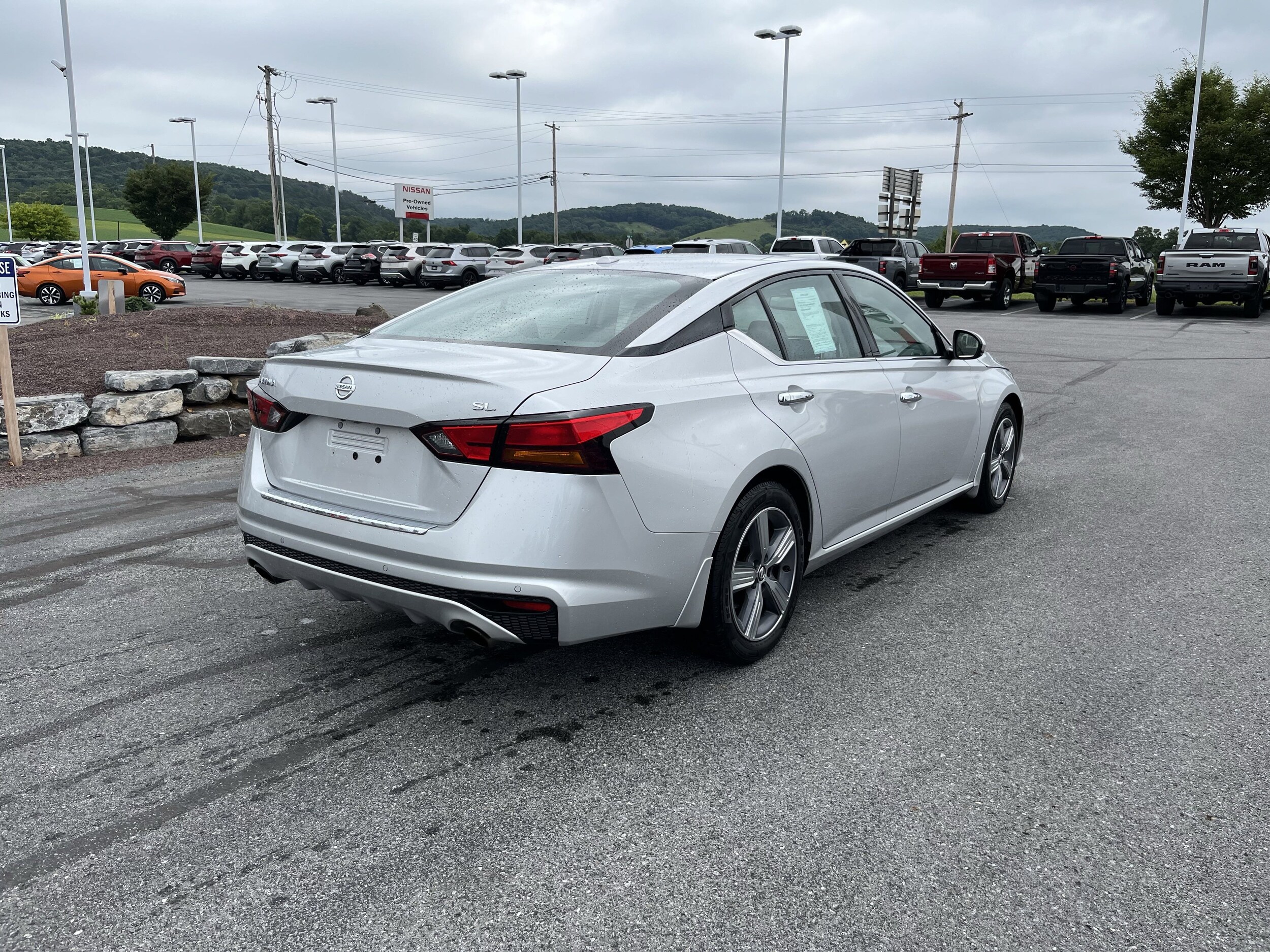 2019 Nissan Altima 2.5 SL photo 3