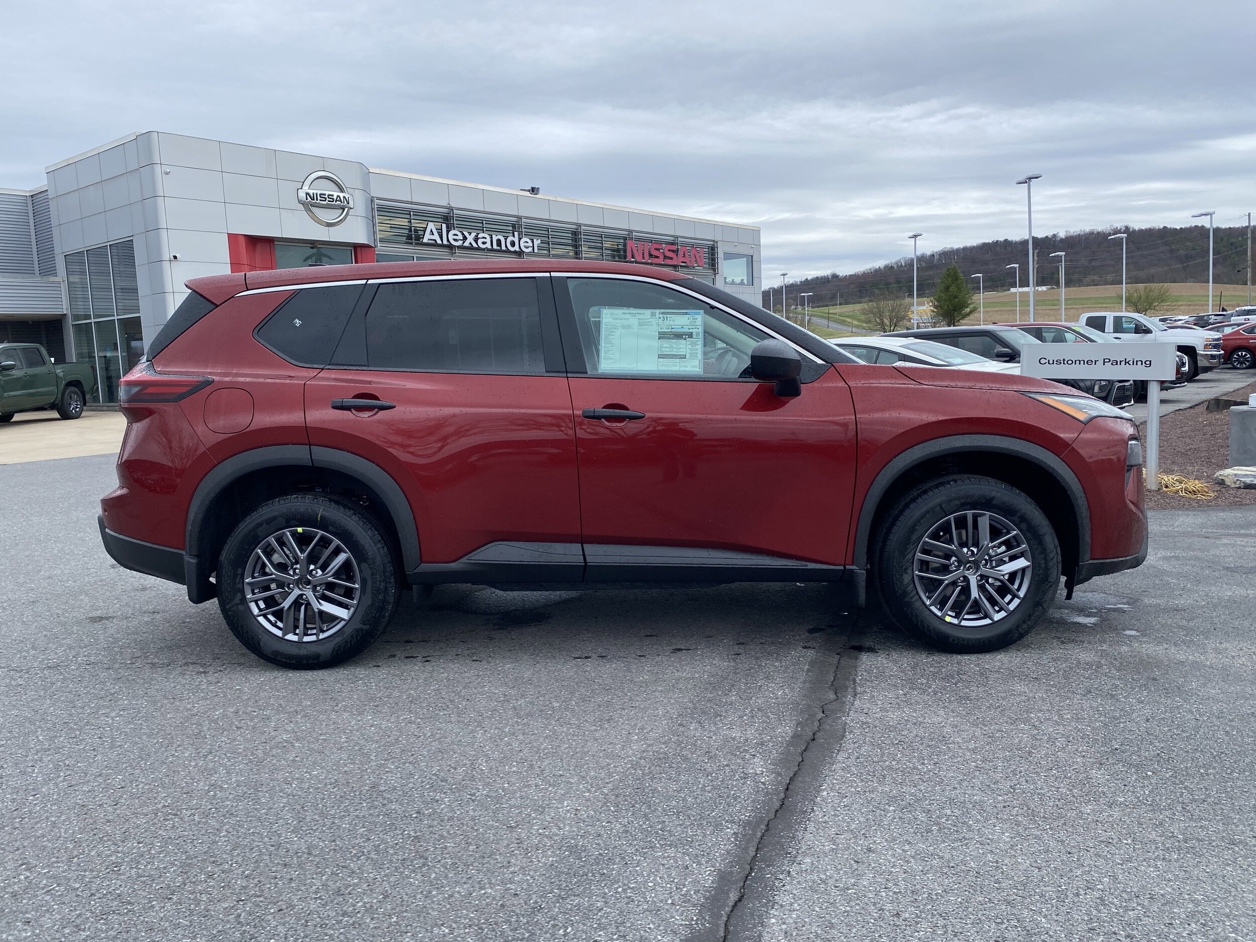 2025 Nissan Rogue S photo 2