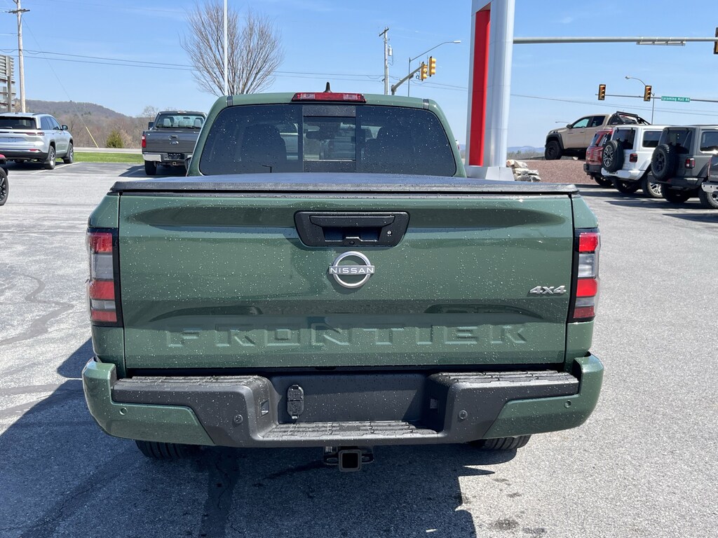 New 2026 Nissan Frontier SV Truck Crew Cab