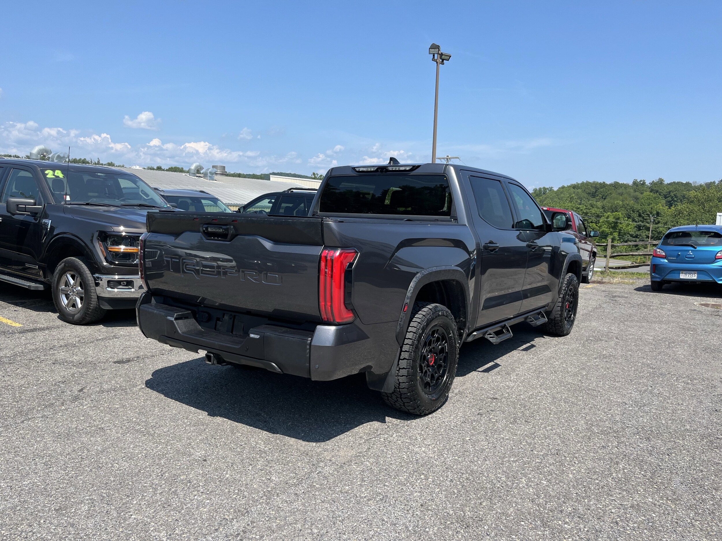 2023 Toyota Tundra TRD Pro CrewMax photo 3