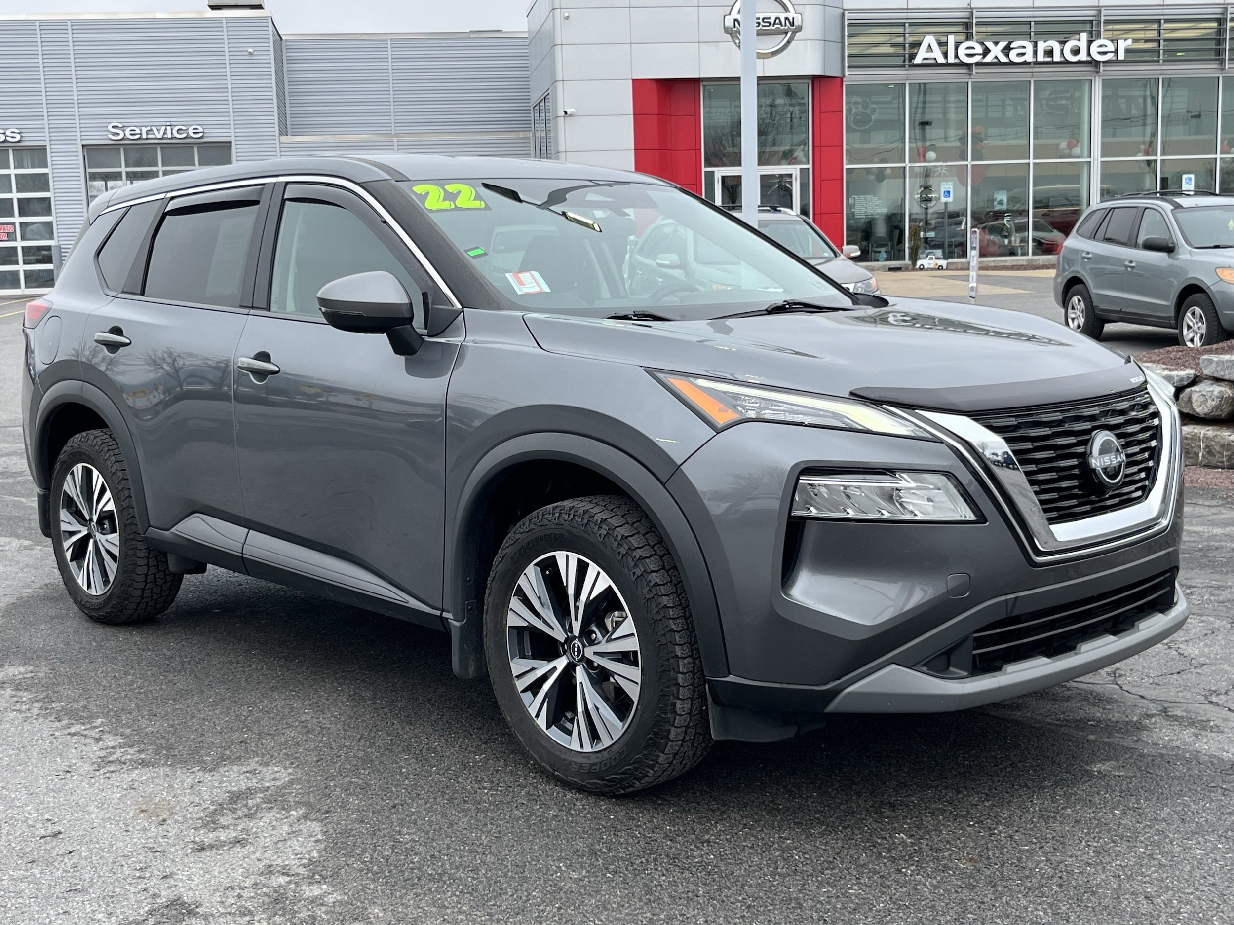 2022 Nissan Rogue SV