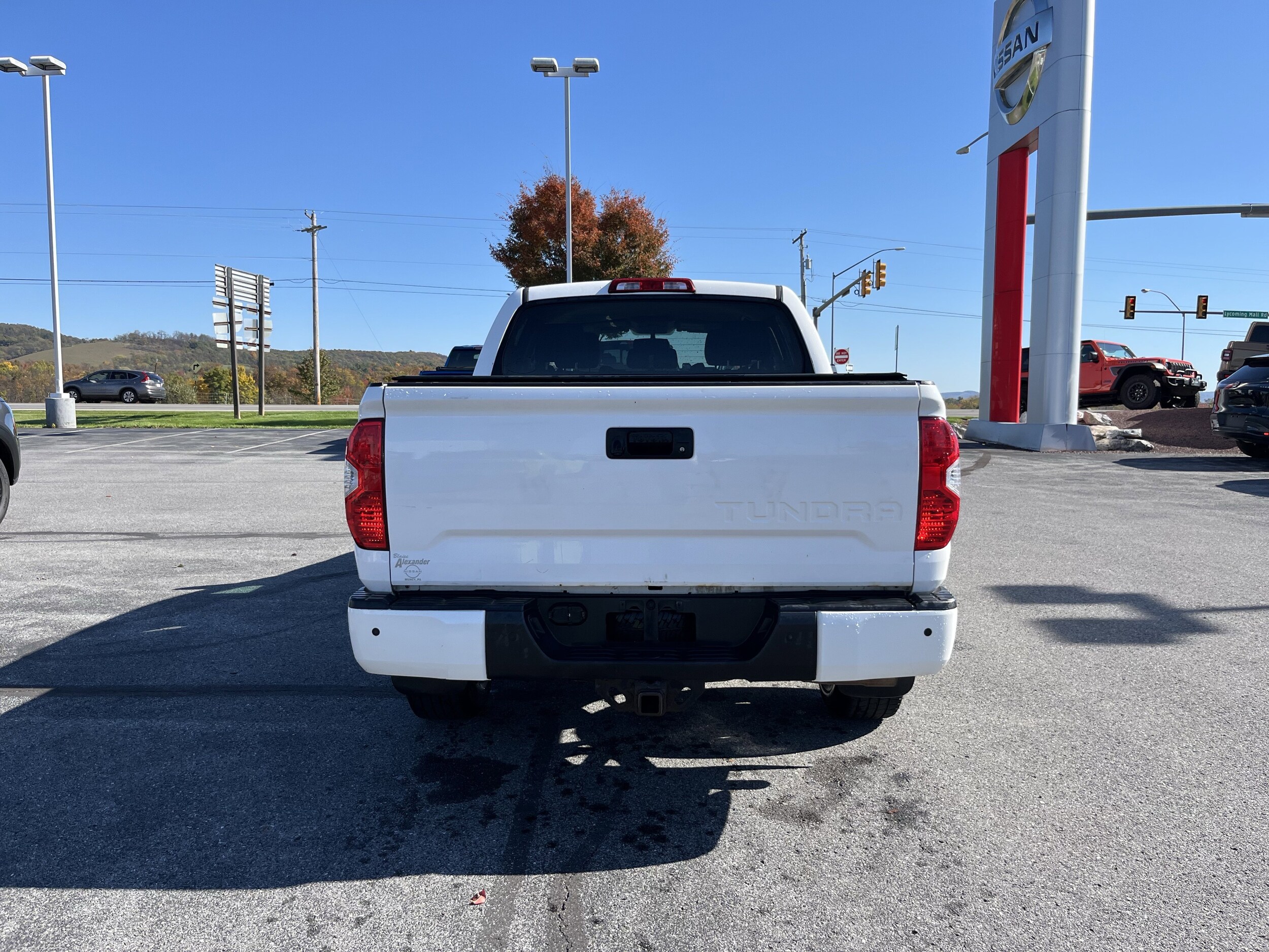 2016 Toyota Tundra Platinum photo 4