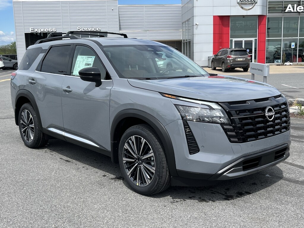 New 2026 Nissan Pathfinder Platinum SUV