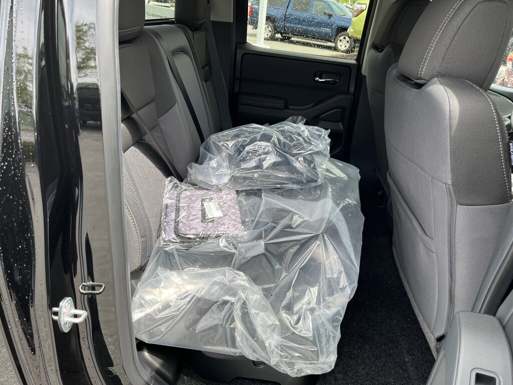New 2026 Nissan Frontier SV Truck Crew Cab