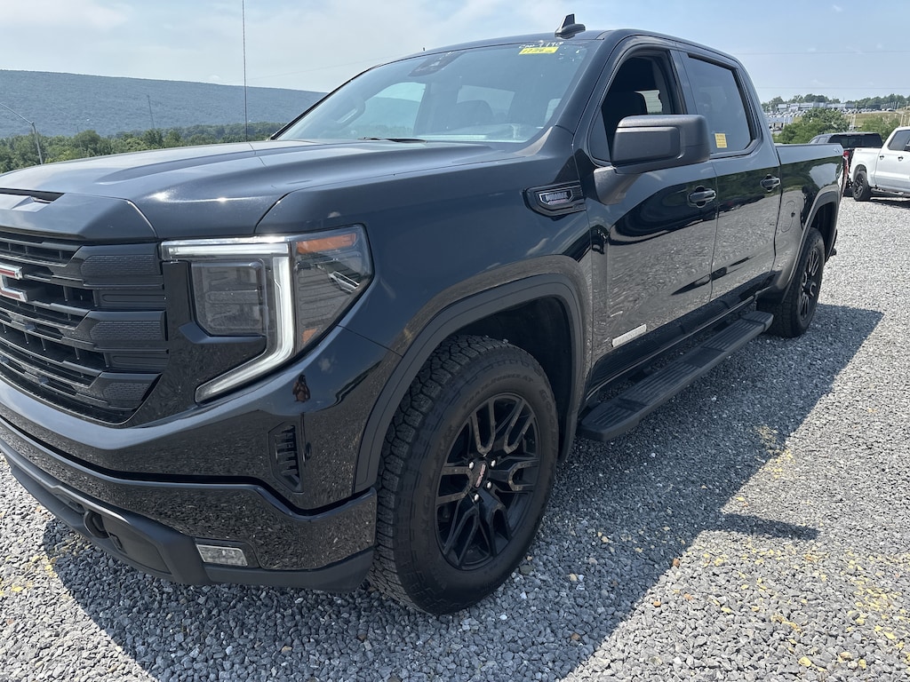 Used 2025 GMC Sierra 1500 Elevation w/3SB Truck Crew Cab