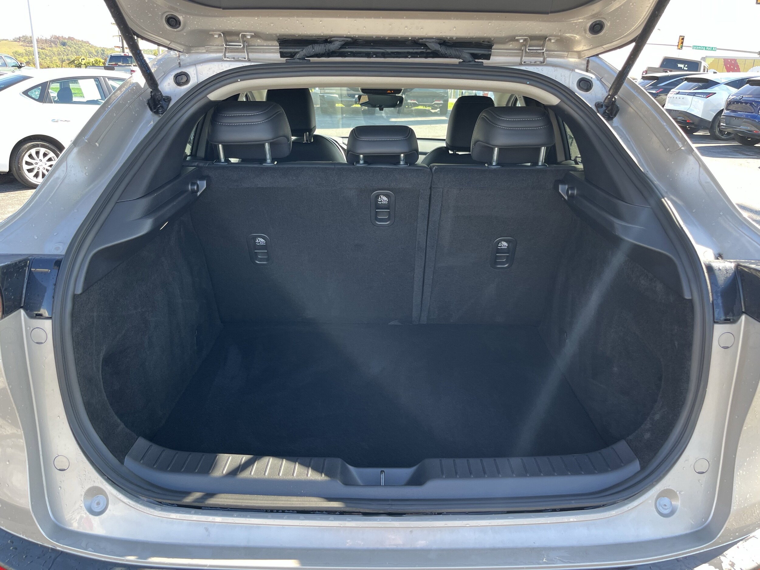2024 Mazda CX-30 2.5 Select Sport photo 2