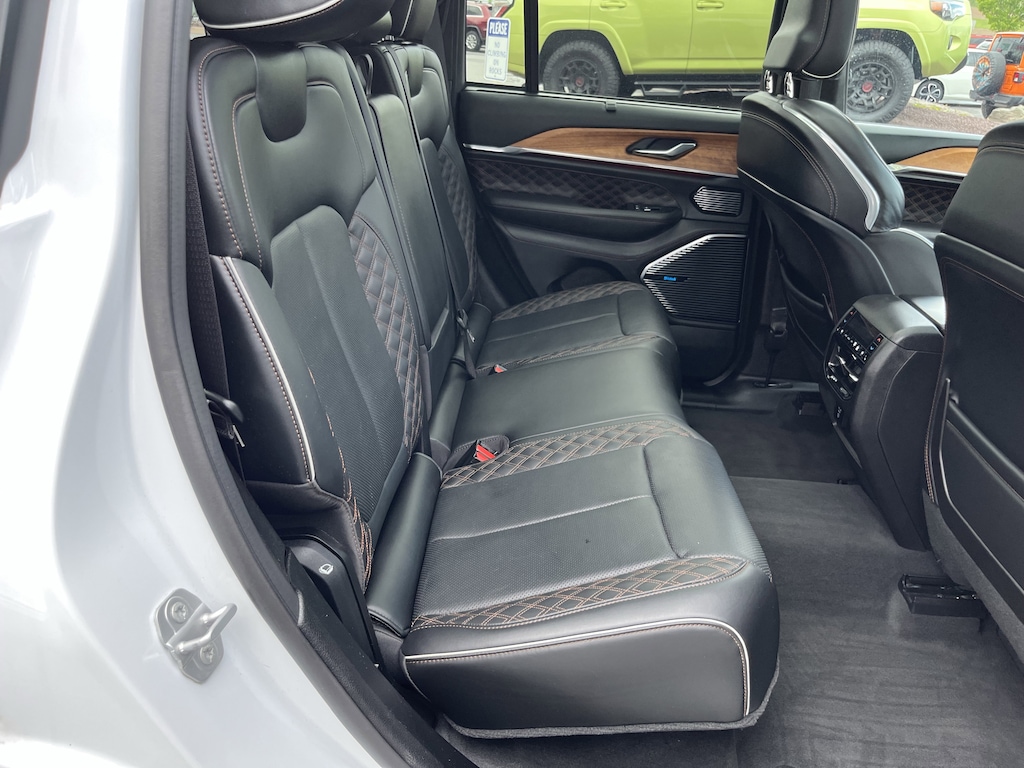 Used 2022 Jeep Grand Cherokee 4xe Summit SUV