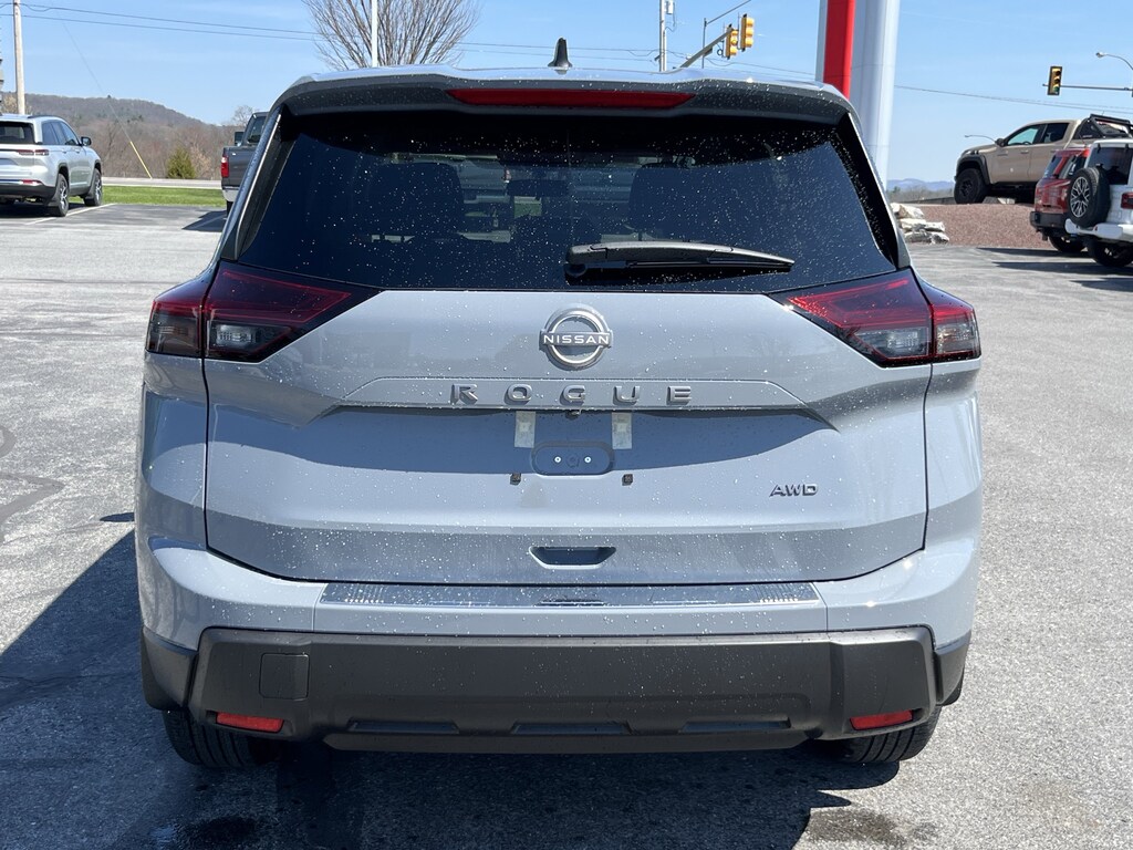 New 2026 Nissan Rogue SV SUV