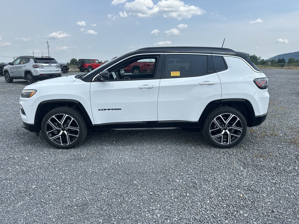 Used 2025 Jeep Compass Limited SUV