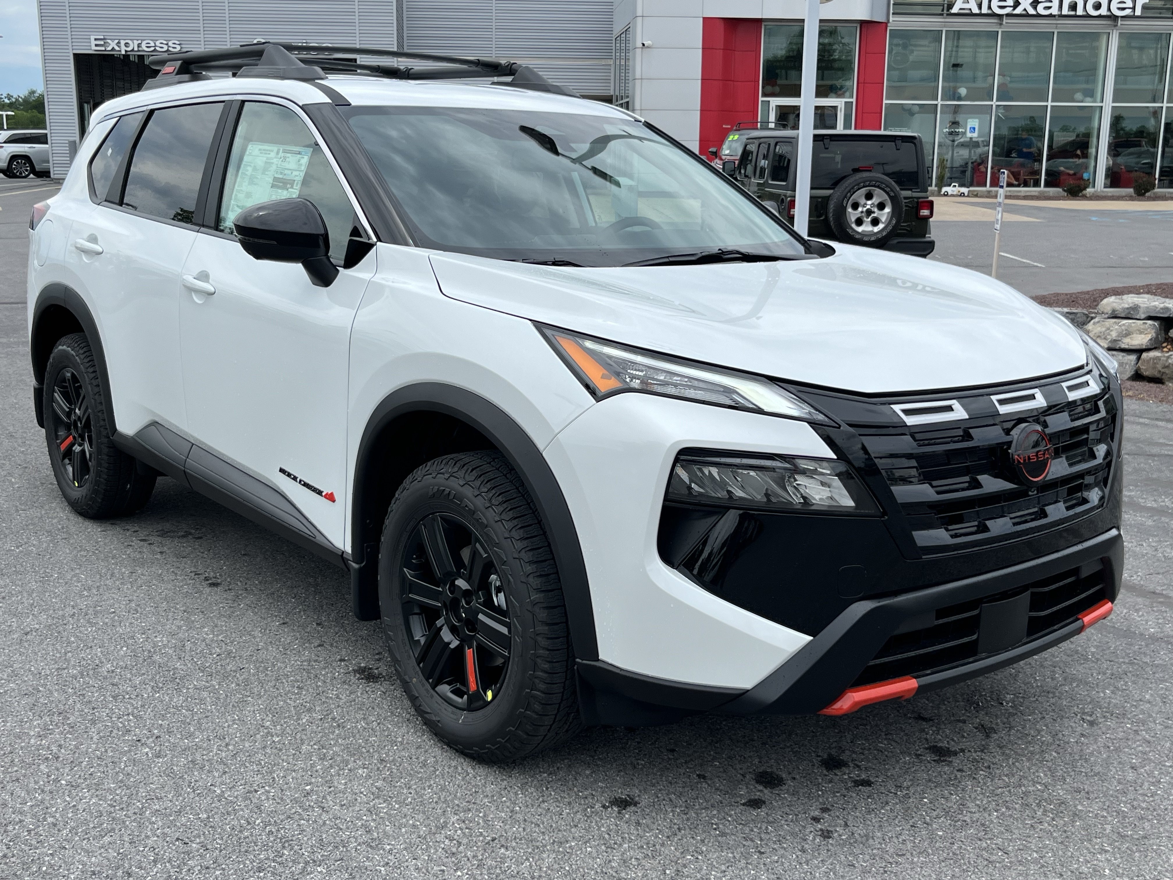  Nissan Rogue