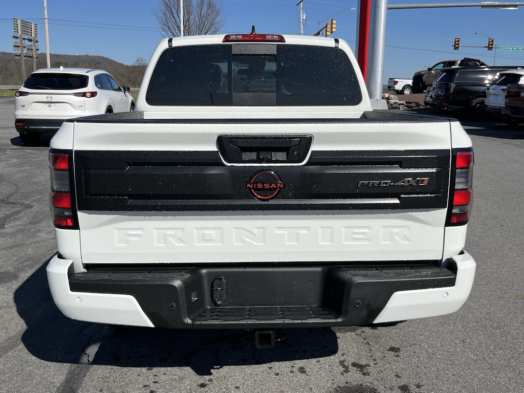 New 2026 Nissan Frontier PRO-4X w/R Package Truck Crew Cab