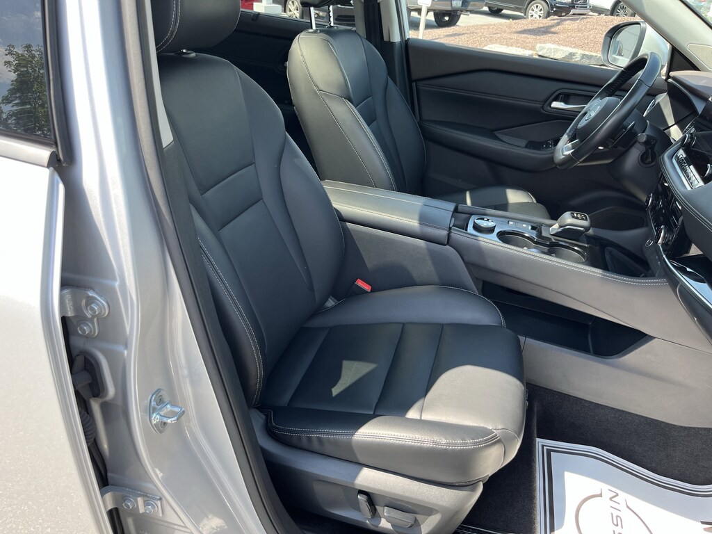 Used 2023 Nissan Rogue SL SUV