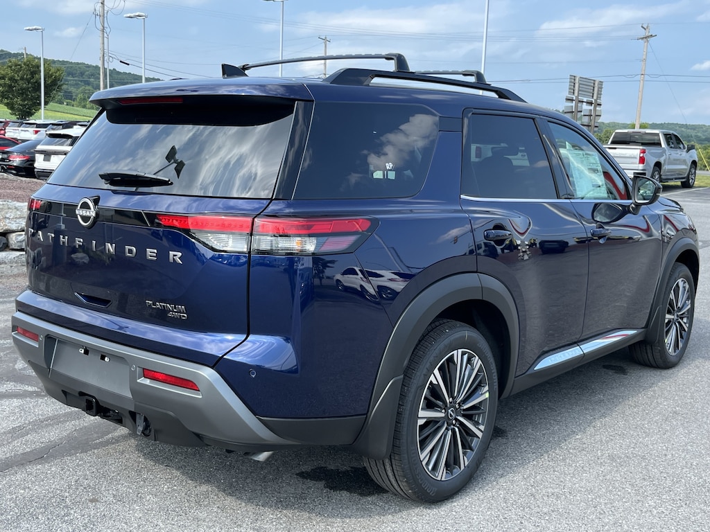 New 2026 Nissan Pathfinder Platinum SUV