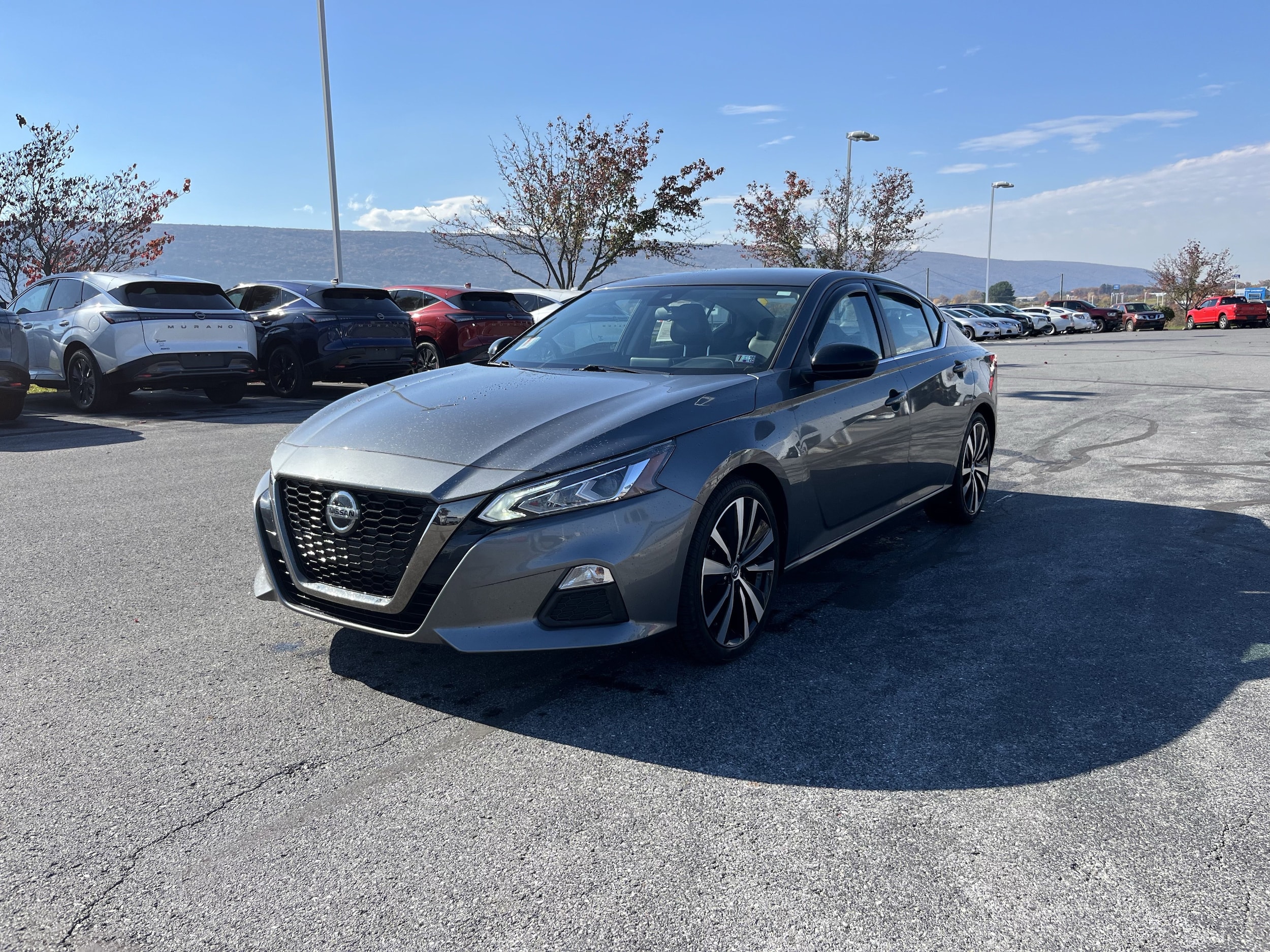 2022 Nissan Altima SR
