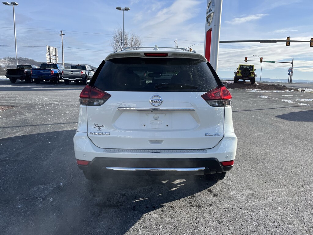 Used 2019 Nissan Rogue SL SUV