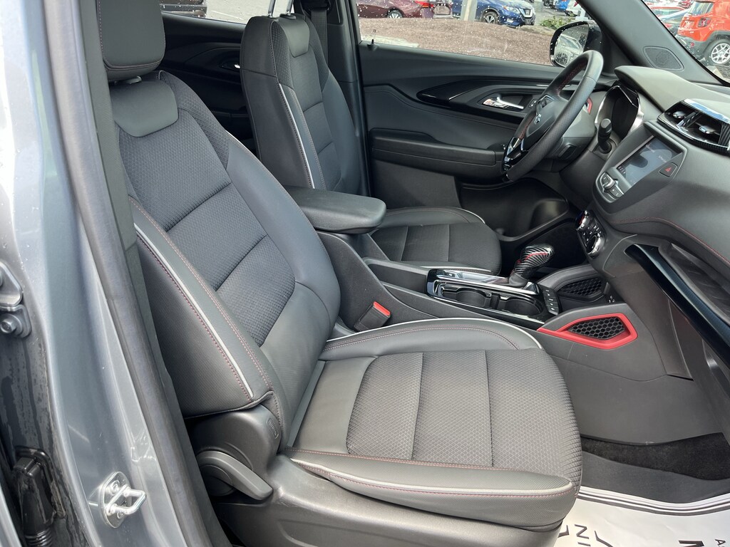 Used 2023 Chevrolet Trailblazer RS SUV