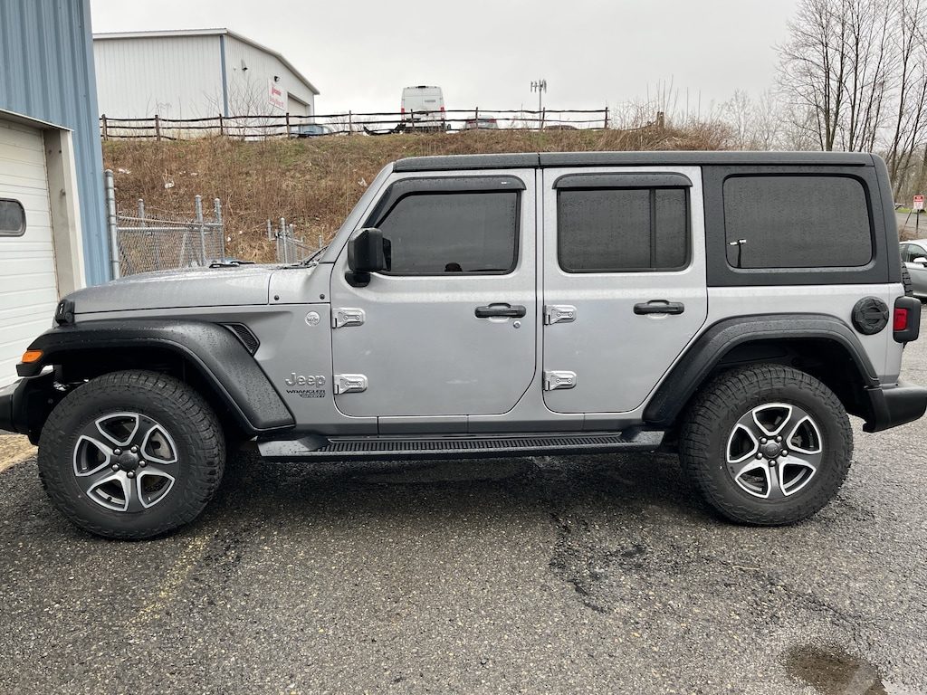 Used 2018 Jeep Wrangler Unlimited Sport 4x4 SUV
