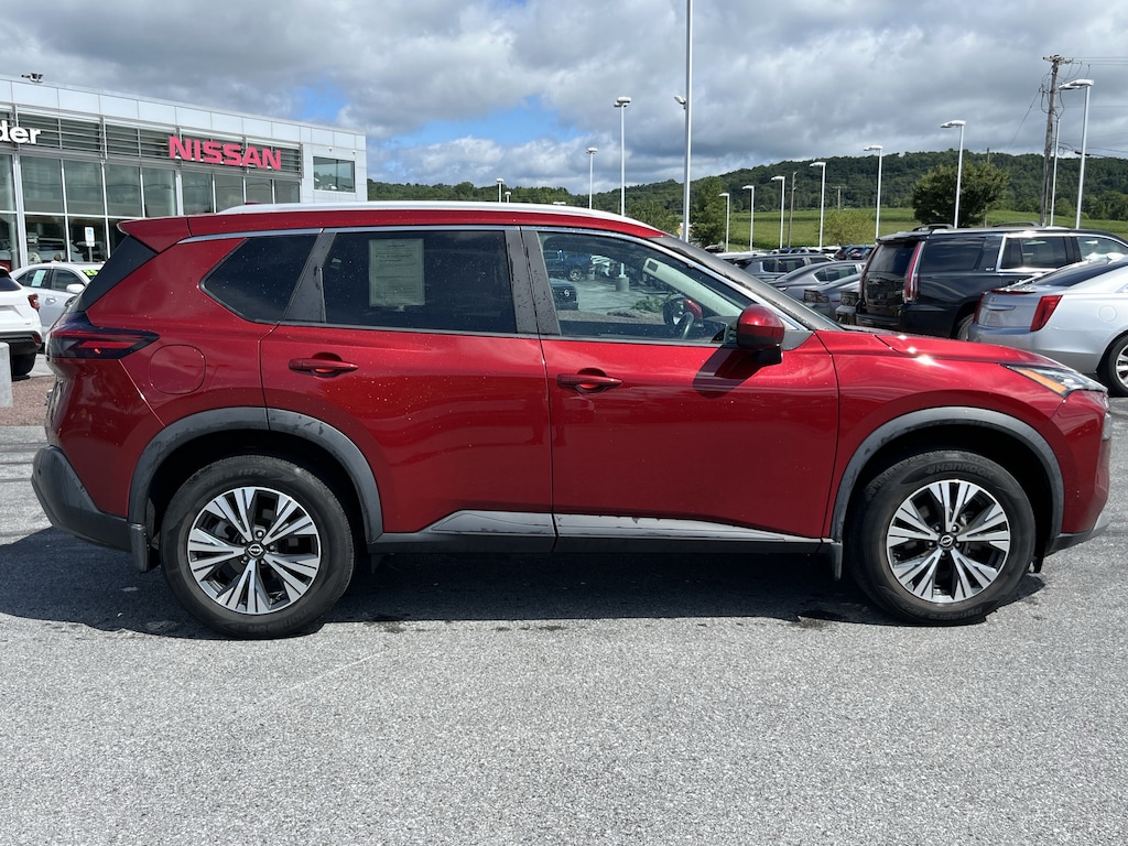 Used 2023 Nissan Rogue SV SUV