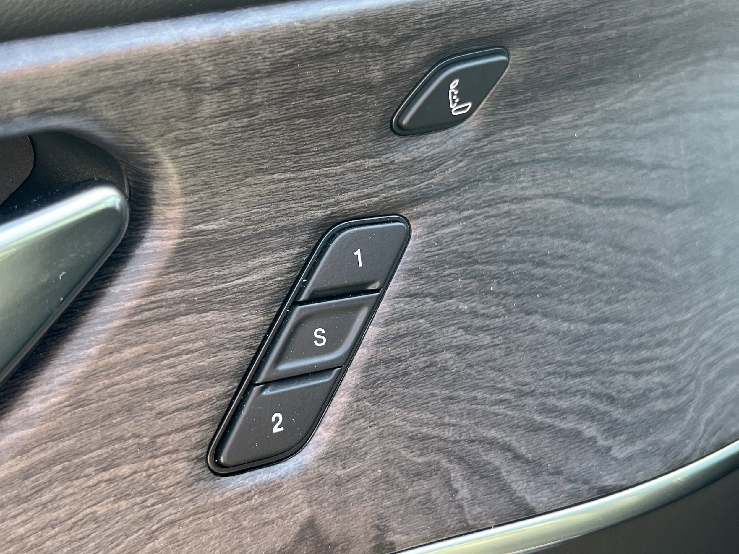 2024 Jeep Grand Cherokee Overland 4xe - Photo 17