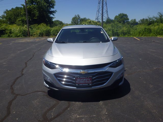 Used 2022 Chevrolet Malibu 1LT with VIN 1G1ZD5ST9NF126225 for sale in Decatur, IL