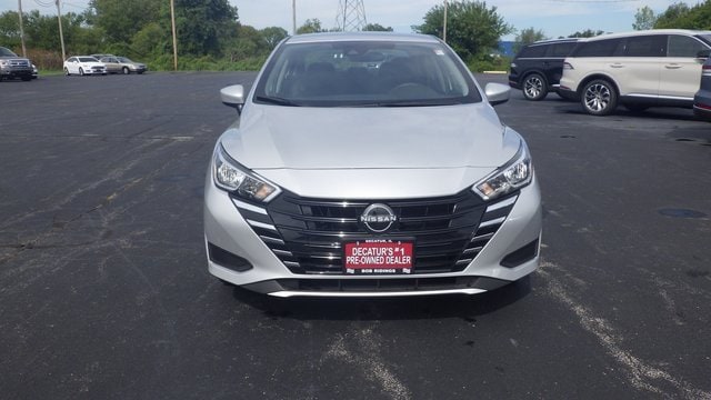 Used 2023 Nissan Versa Sedan SV with VIN 3N1CN8EVXPL850445 for sale in Decatur, IL