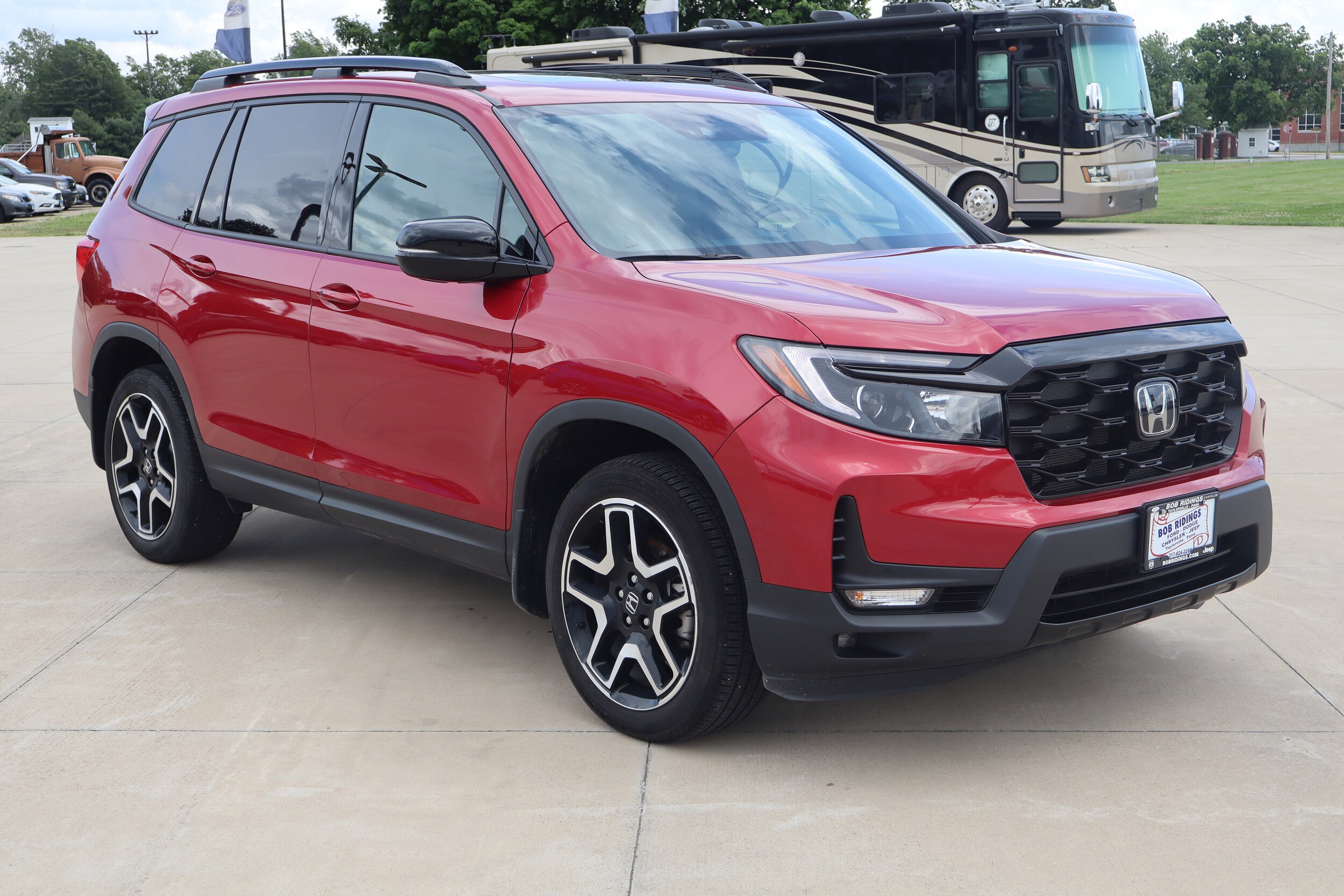 2023 Honda Passport Elite photo 3