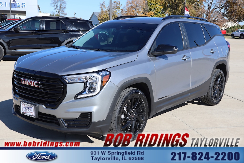 Used 2023 GMC Terrain SLE SUV