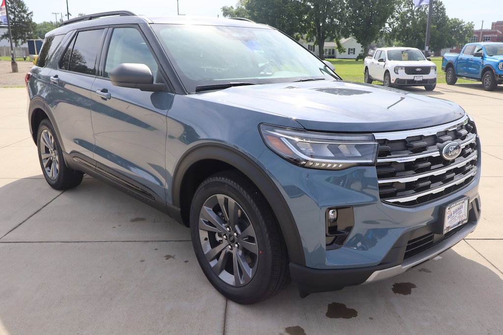 New 2026 Ford Explorer Active w/200A Pkg SUV