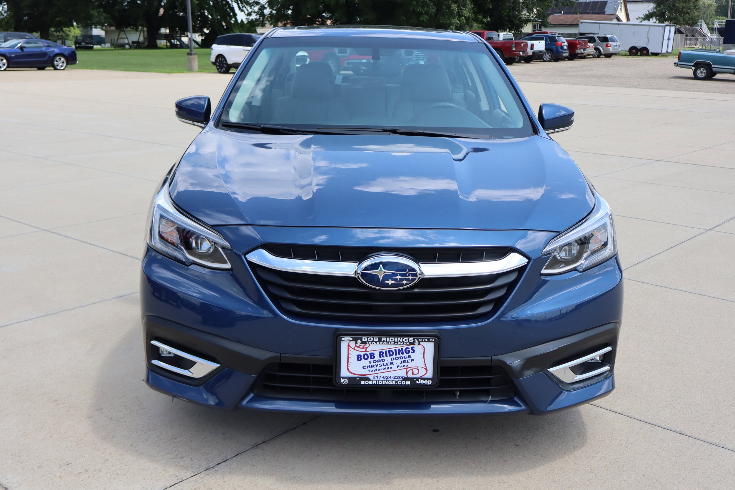 2022 Subaru Legacy Limited photo 2