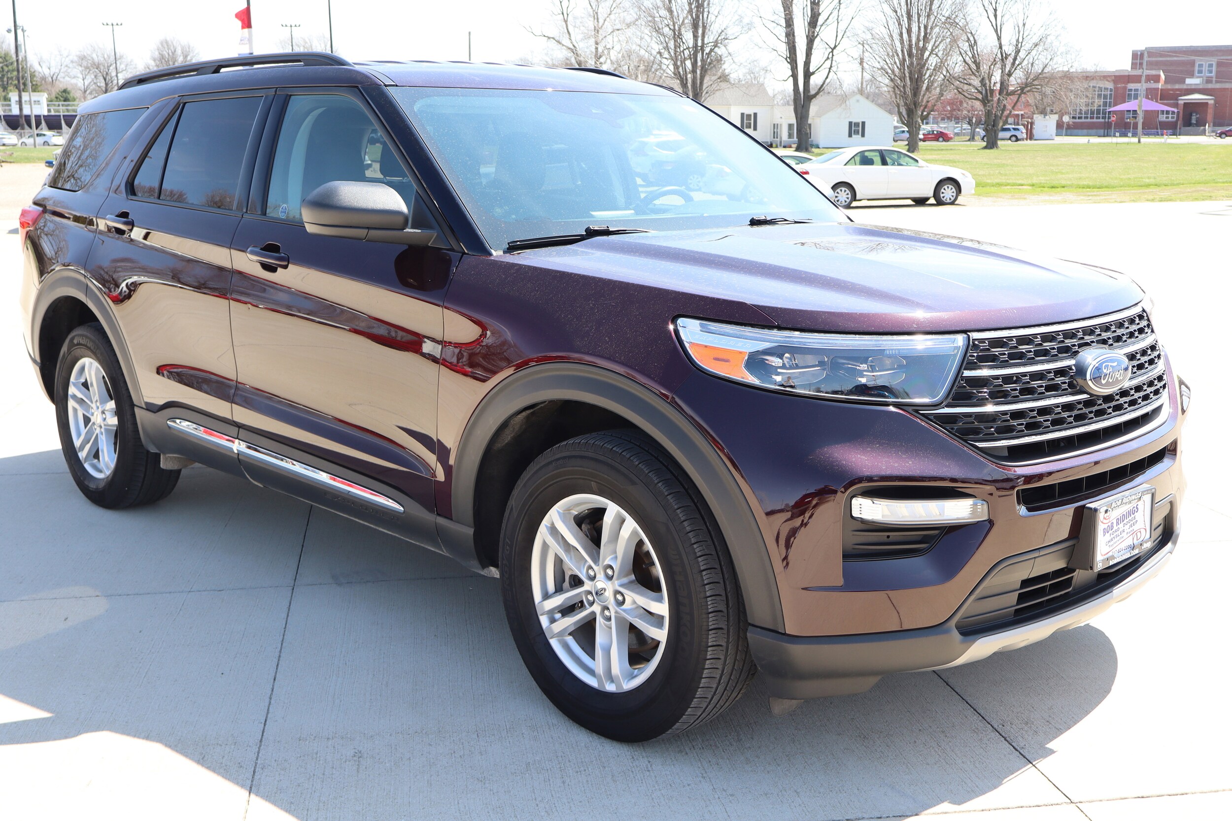 2022 Ford Explorer XLT photo 3