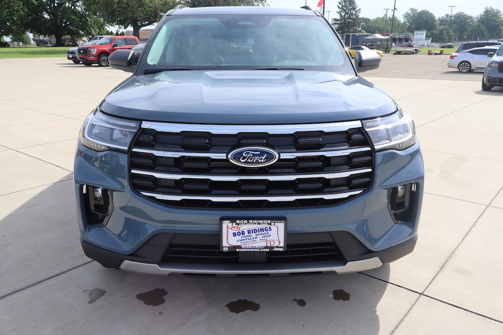 New 2026 Ford Explorer Active w/200A Pkg SUV