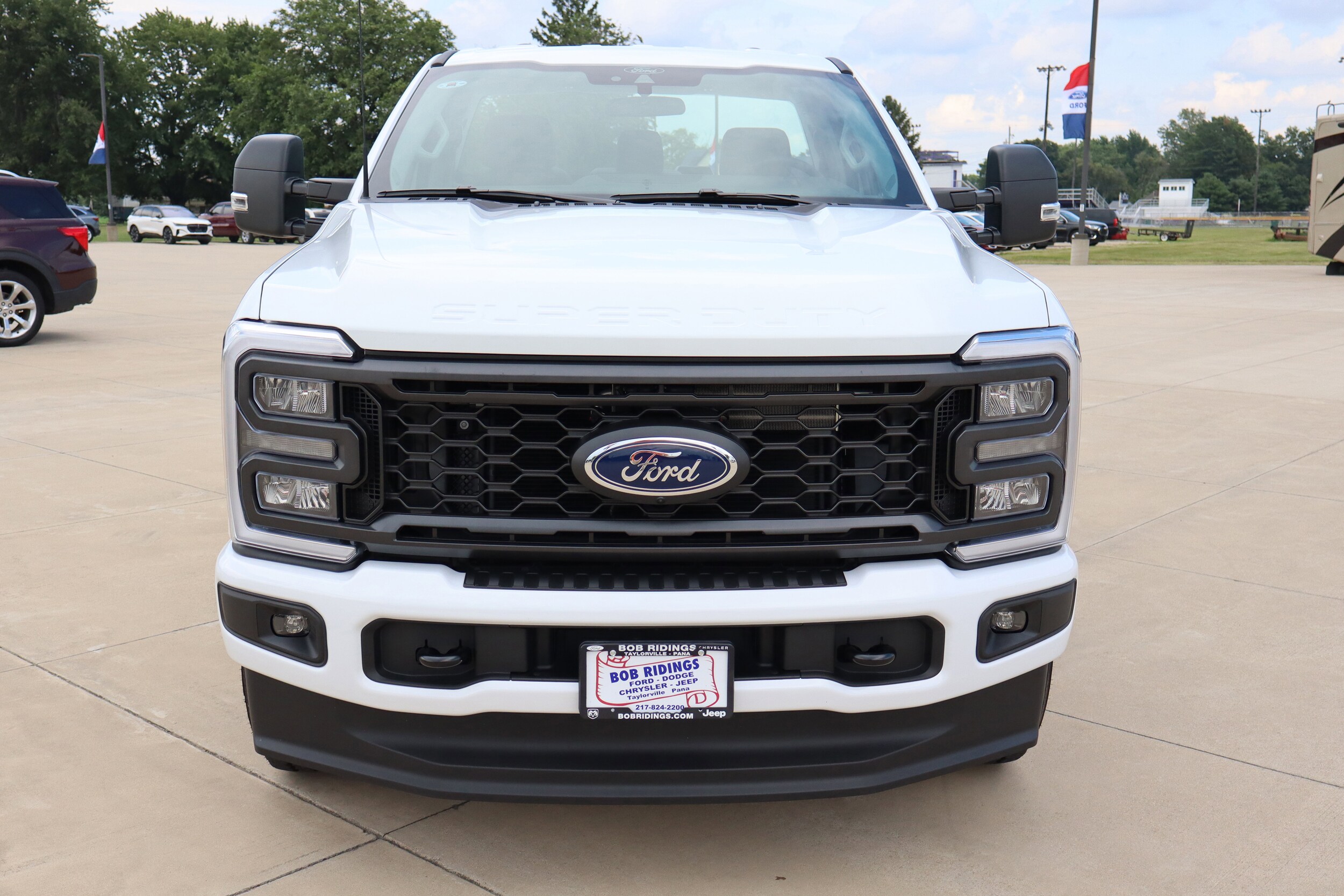 2025 Ford F-350 XL photo 2