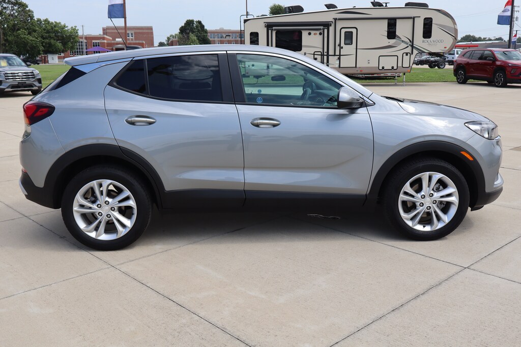 Used 2023 Buick Encore GX Preferred SUV