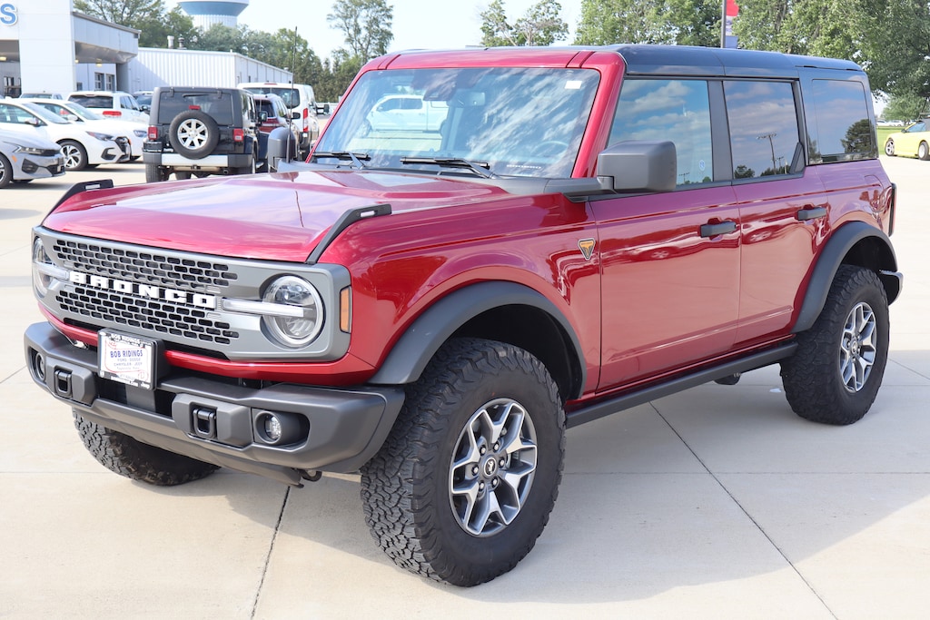 Used 2025 Ford Bronco Badlands SUV