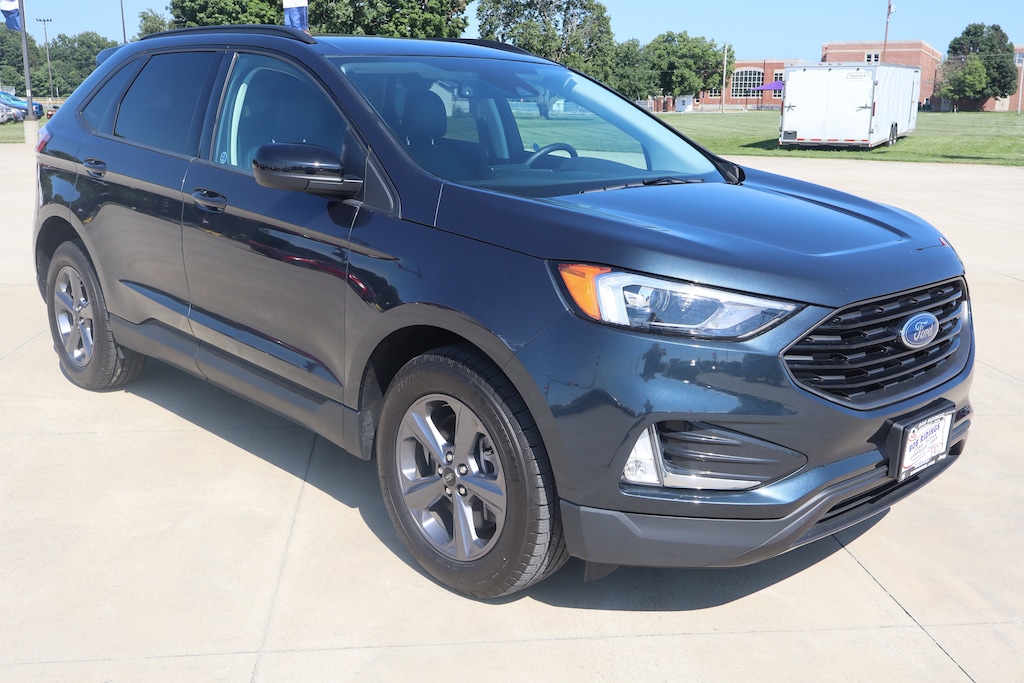 Used 2024 Ford Edge SEL SUV