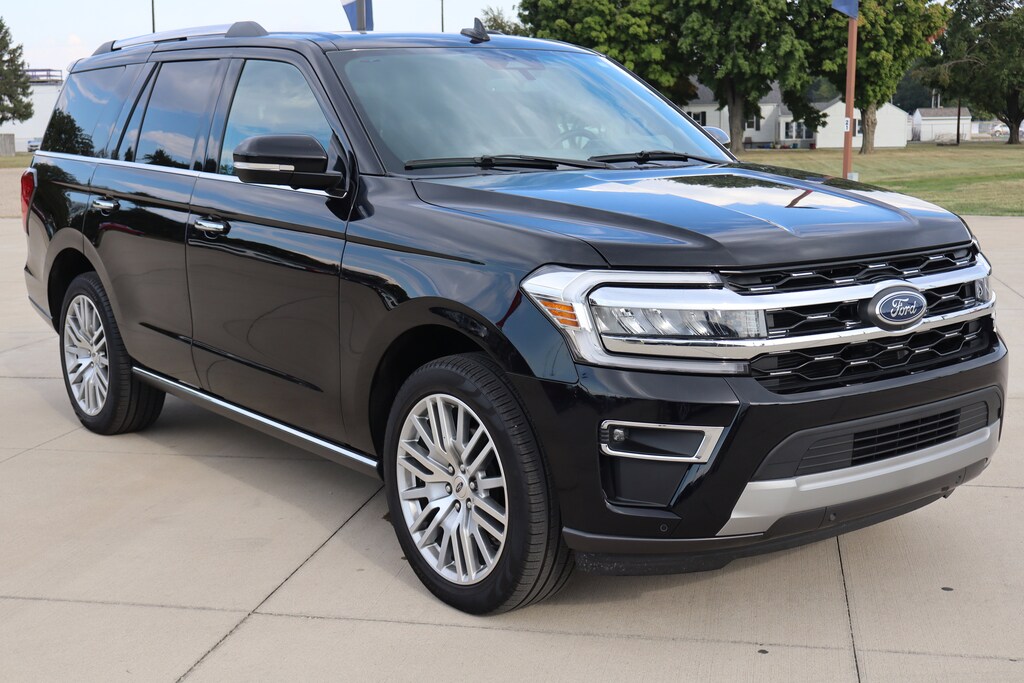 Used 2024 Ford Expedition Limited SUV