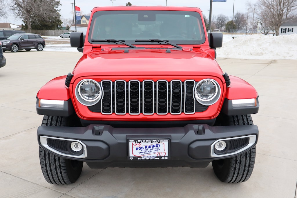Used 2025 Jeep Wrangler 4xe Sahara SUV