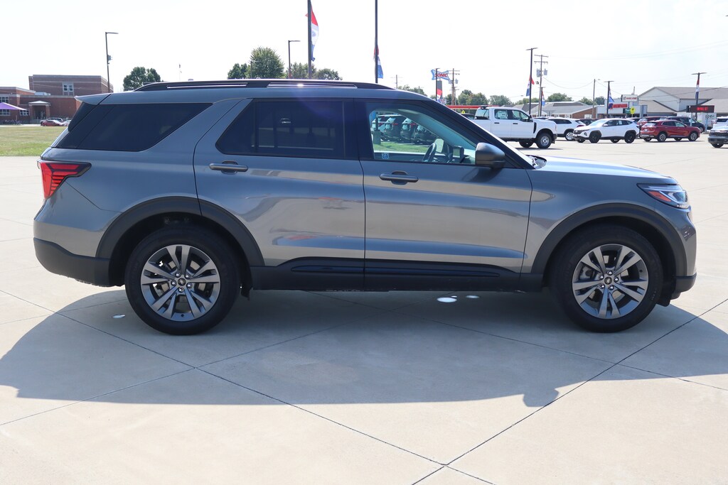 Used 2026 Ford Explorer Active SUV