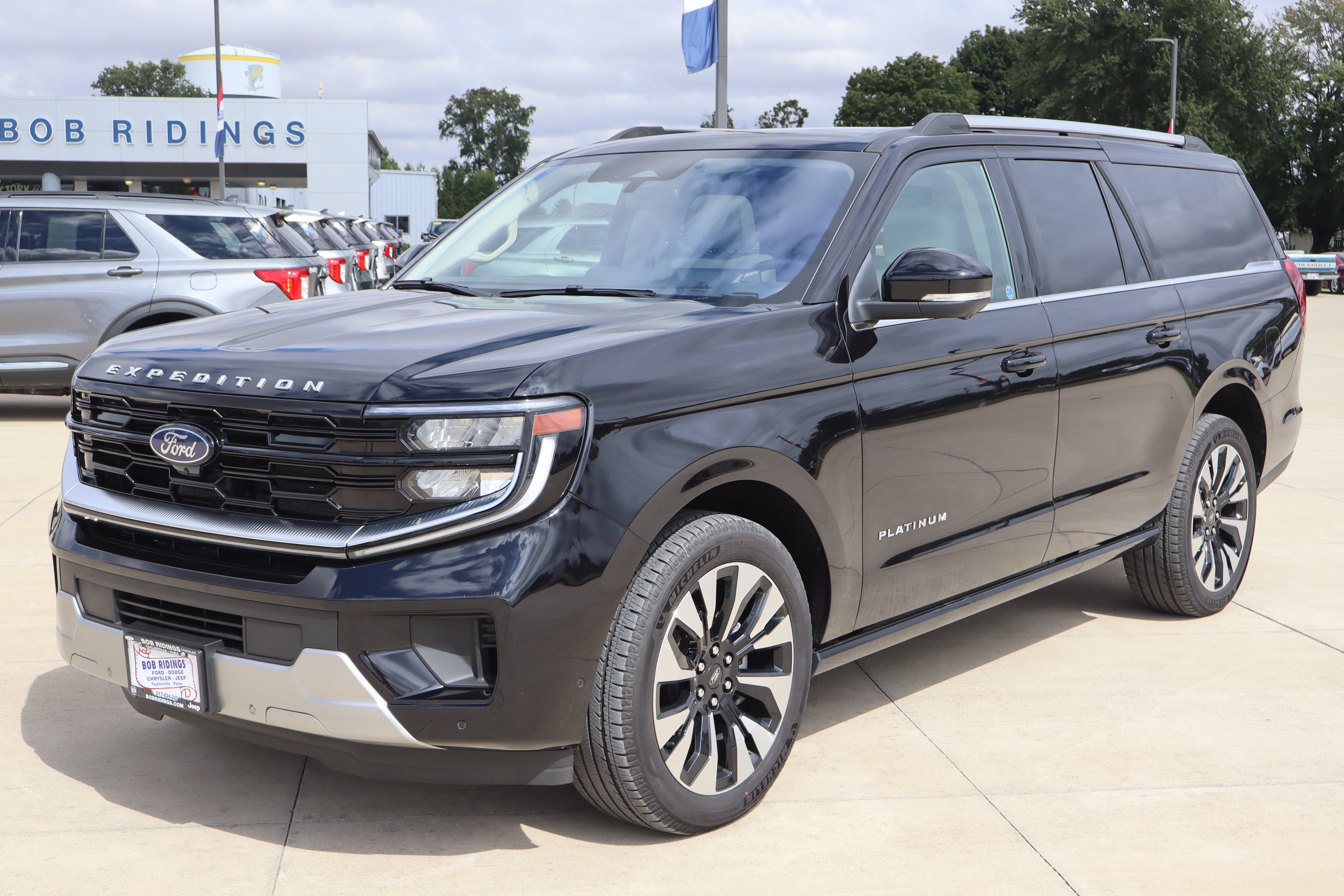 Used 2025 Ford Expedition Max Platinum SUV