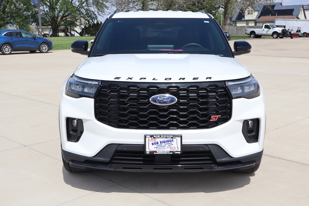 Used 2025 Ford Explorer ST SUV