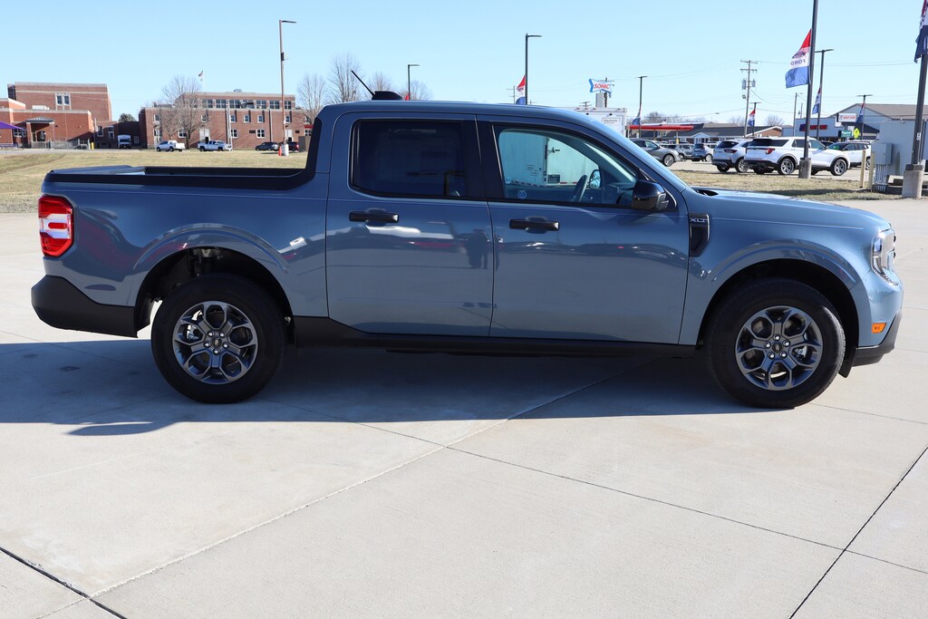 New 2025 Ford Maverick XLT Truck