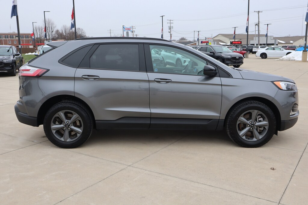 Used 2024 Ford Edge SEL SUV