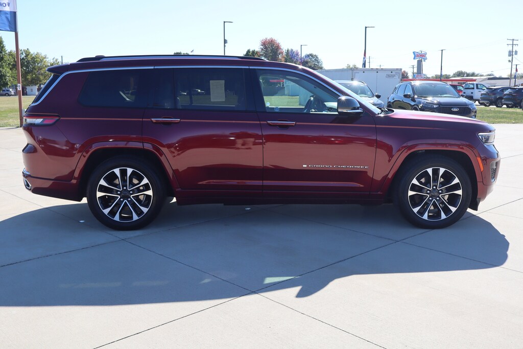 Used 2021 Jeep Grand Cherokee L Overland SUV