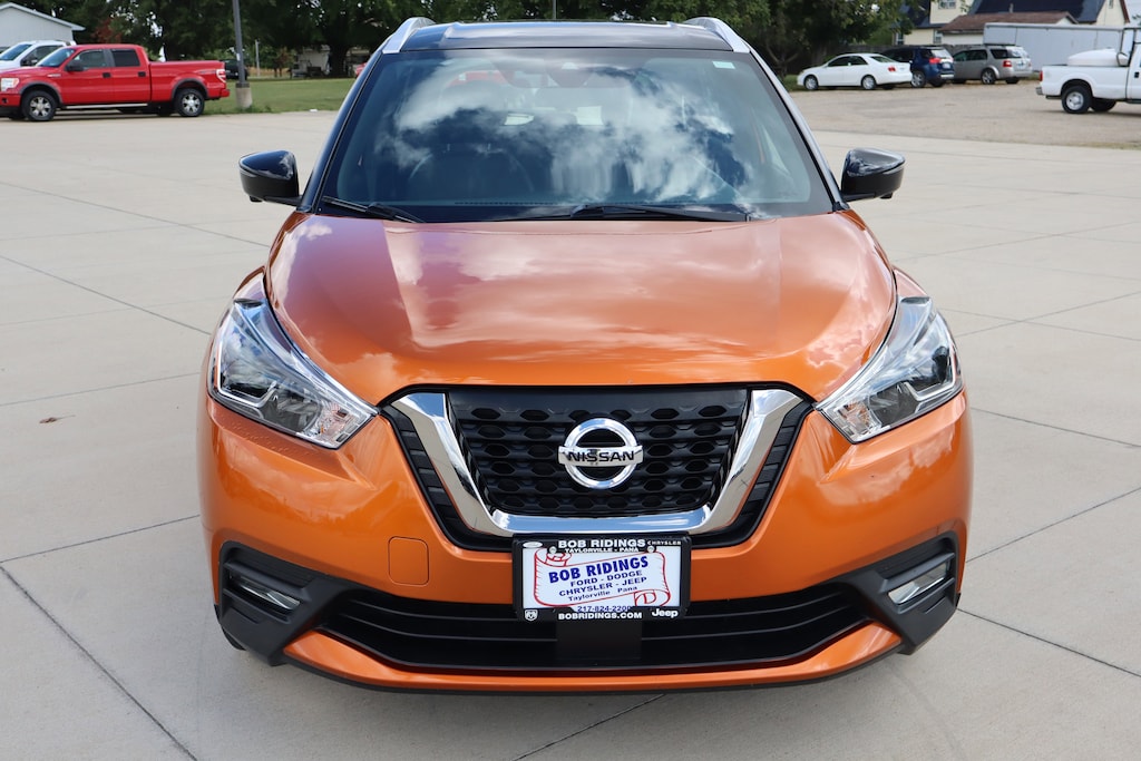 Used 2020 Nissan Kicks SR SUV