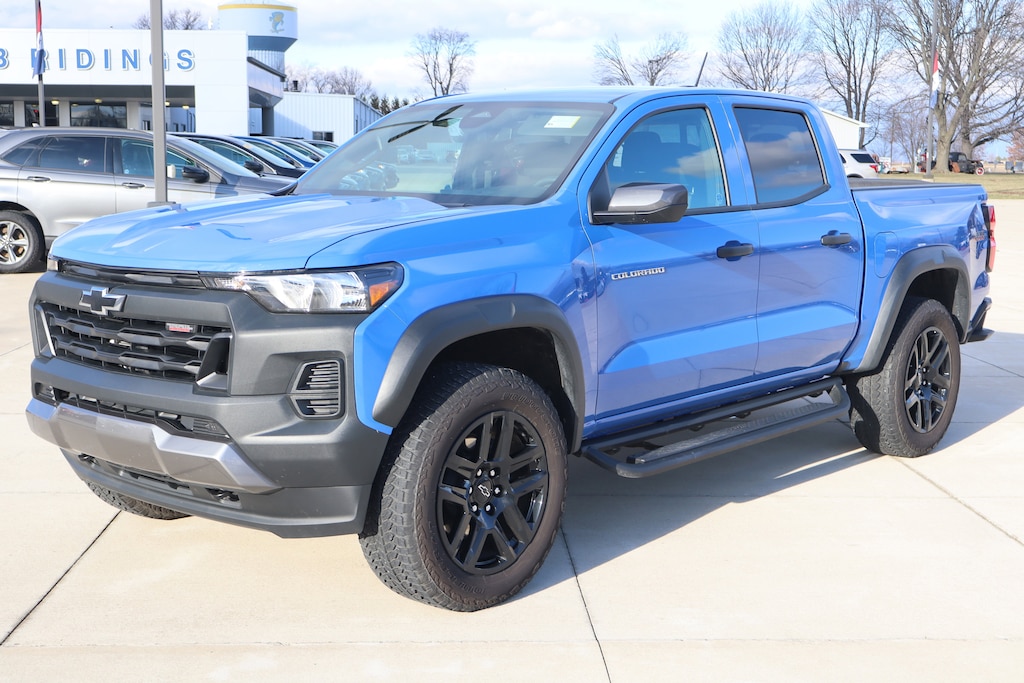 Used 2025 Chevrolet Colorado 4WD Trail Boss Truck Crew Cab