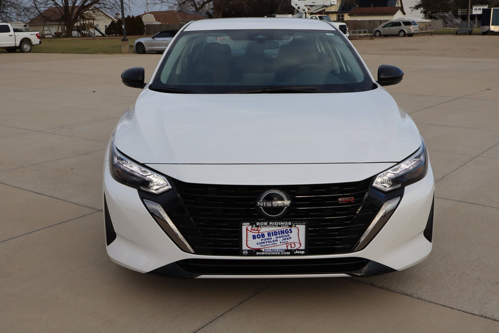 2024 Nissan Sentra SR photo 2